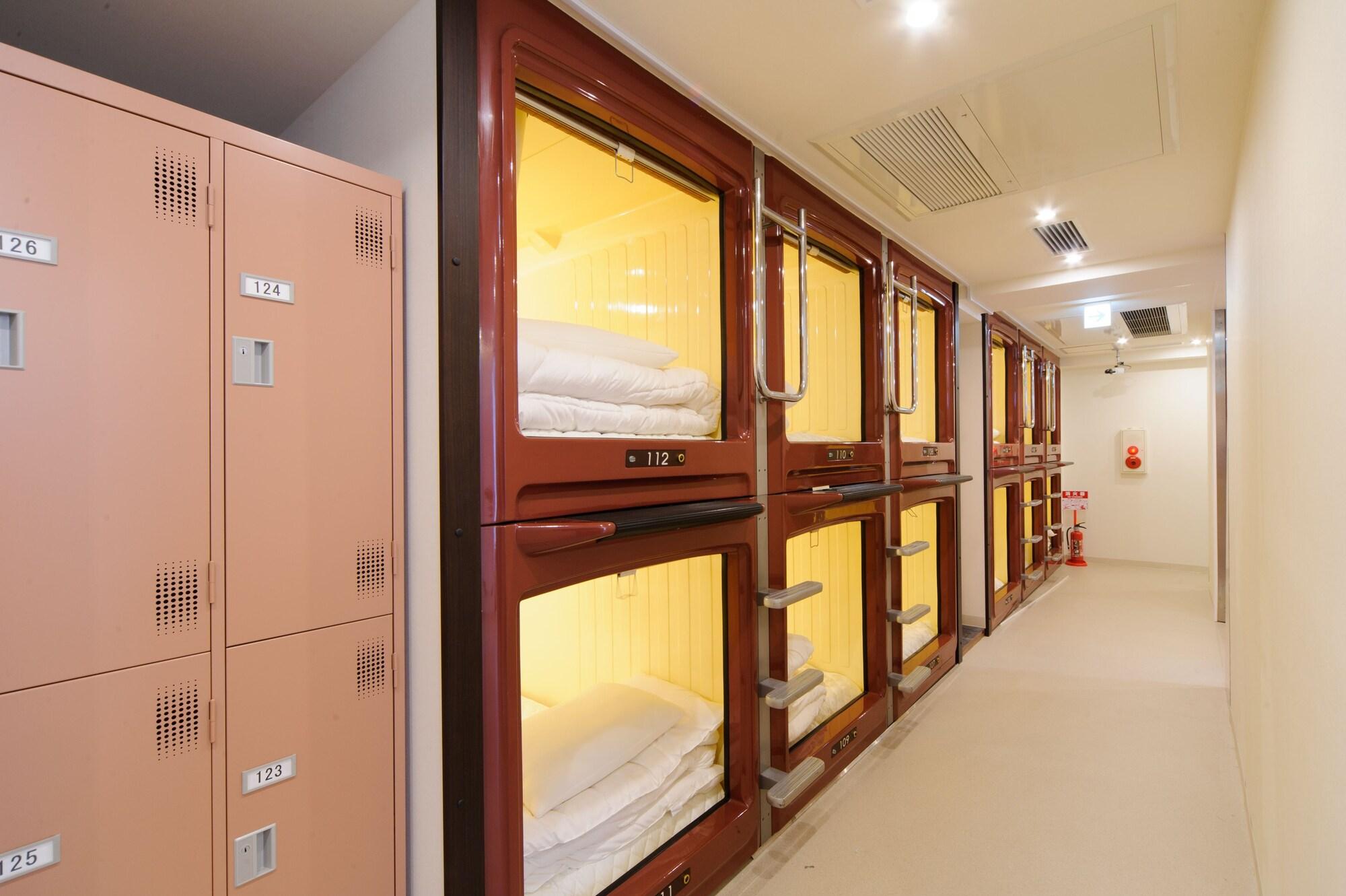Oak Hostel Cabin Tokyo Exterior photo
